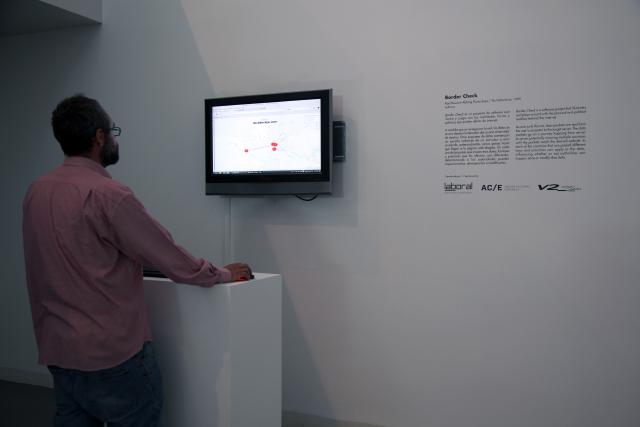 Border Check as an installation at Laboral